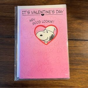 NEW Hallmark Snoopy Valentine’s Day Card with Envelope in Plastic